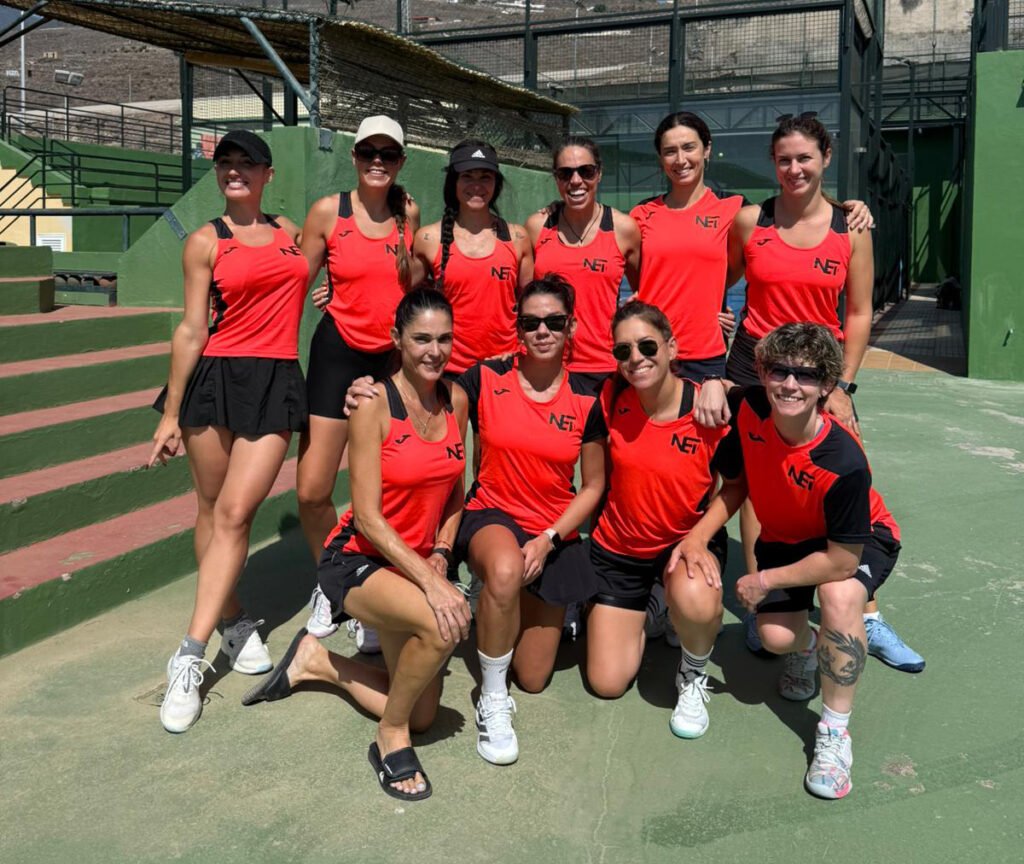 Campeonas de segunda categoría femenina en Fase Insular Tenerife Copa Canaria Equipos Absolutos 2025